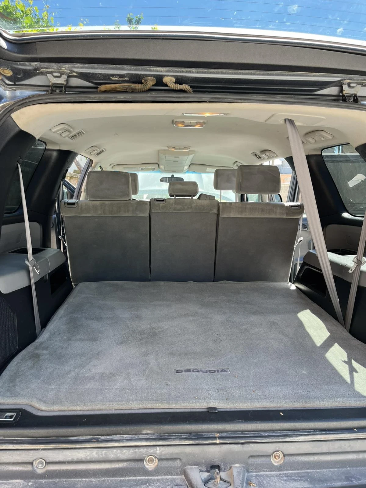 Toyota Sequoia, снимка 11 - Автомобили и джипове - 54648296