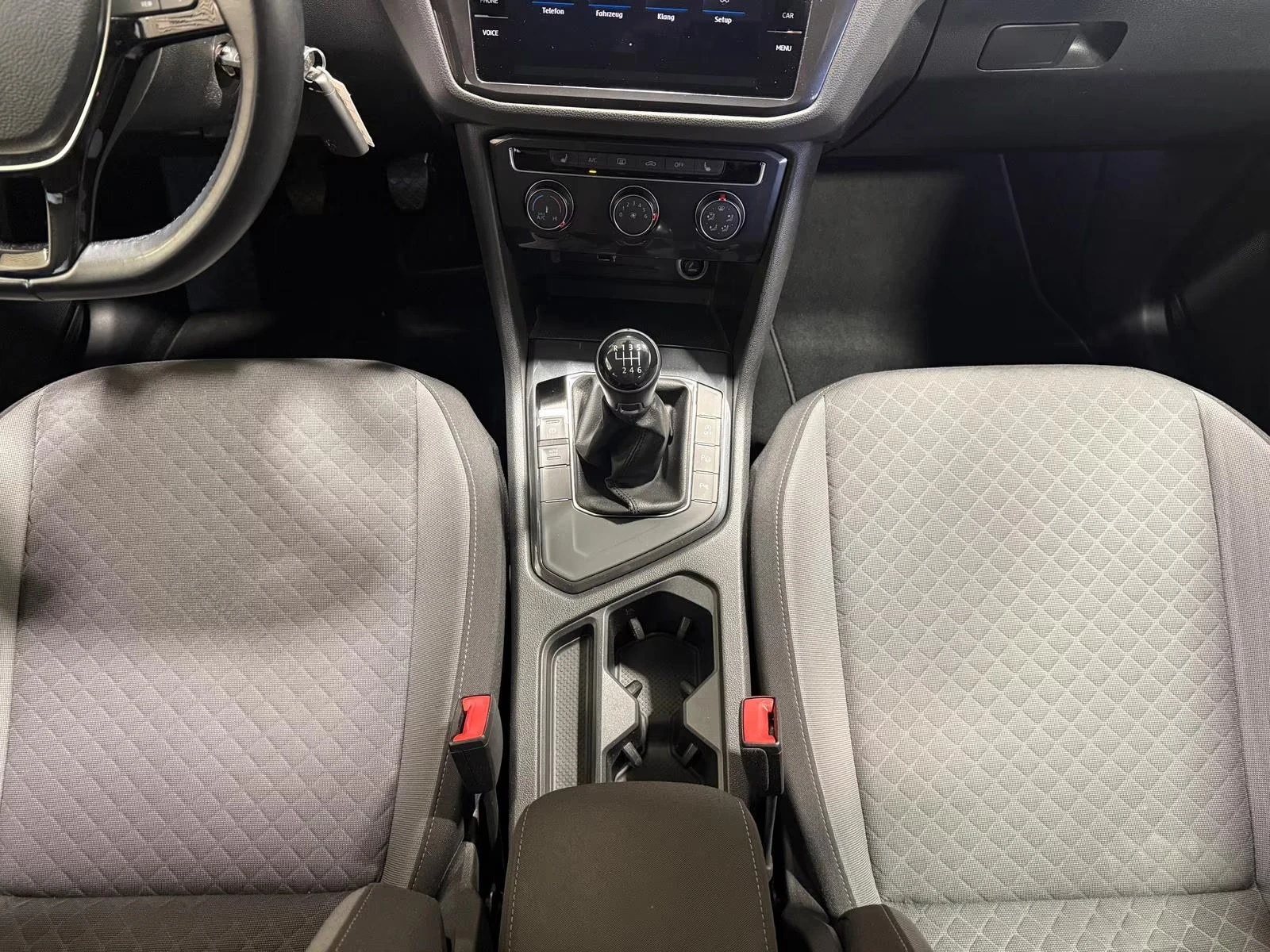 VW Tiguan 1.5 TSI/131к.с./Comfortline| 64 950км| 1Соб.| Каме, снимка 14 - Автомобили и джипове - 54720557