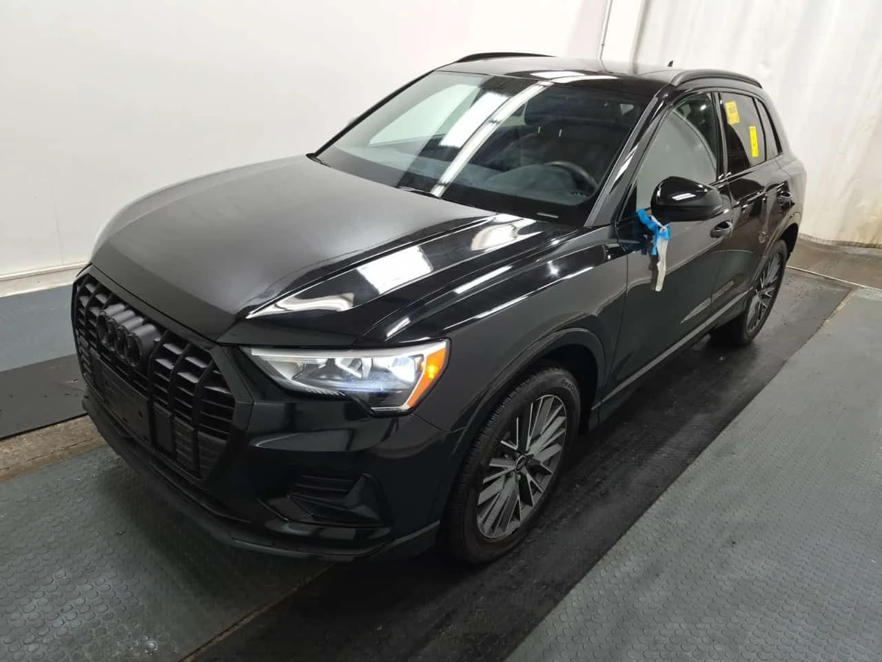 Audi Q3 KOMFORT | CARFAX | БЕЗ ПЪРВОНАЧАЛНА ВНОСКА