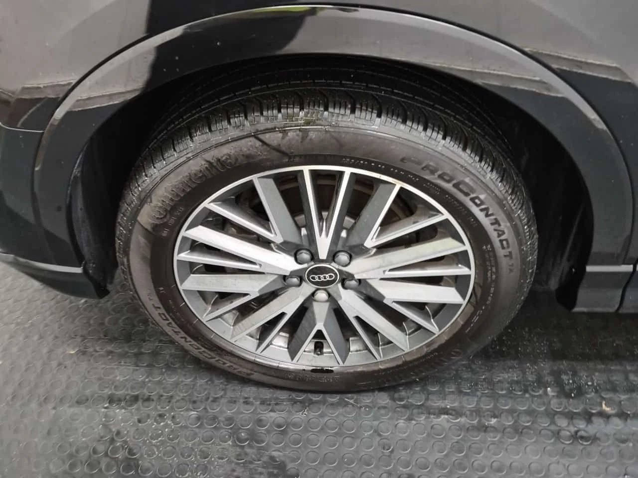 Audi Q3 KOMFORT | CARFAX | БЕЗ ПЪРВОНАЧАЛНА ВНОСКА, снимка 8 - Автомобили и джипове - 54948778