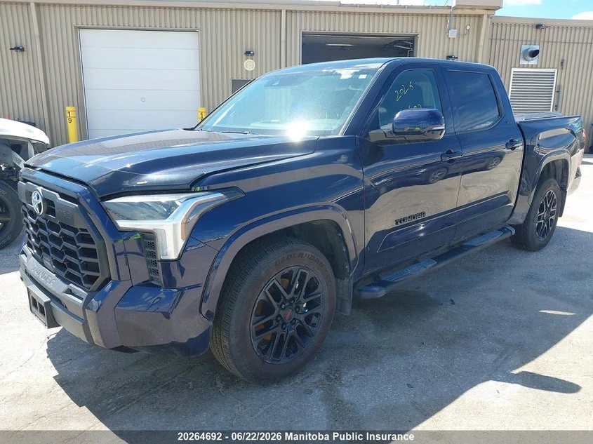 Toyota Tundra Sr5 V6 Crewmax, снимка 2 - Автомобили и джипове - 55073927