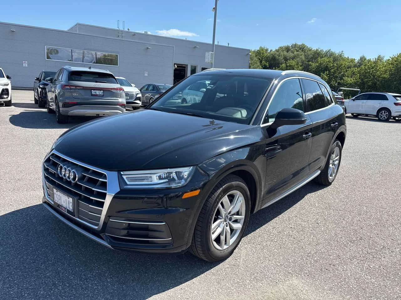 Audi Q5 * Komfort * АВТОКРЕДИТ БЕЗ ПЪРВОНАЧАЛНА ВНОСКА* 