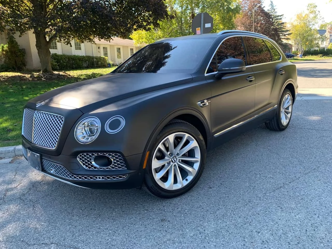 Bentley Bentayga * AWD * CARFAX * ОПЦИЯ ЗА ФИНАНСИРАНЕ