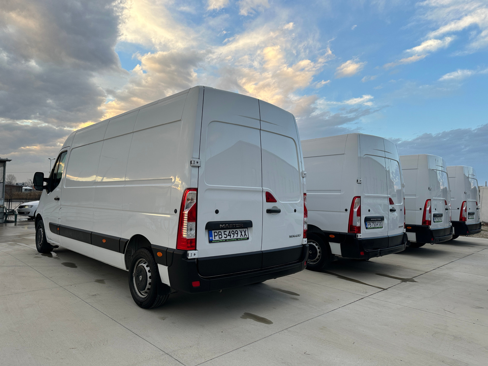 Renault Master 3= броя 2.3- L3H2 - изображение 4