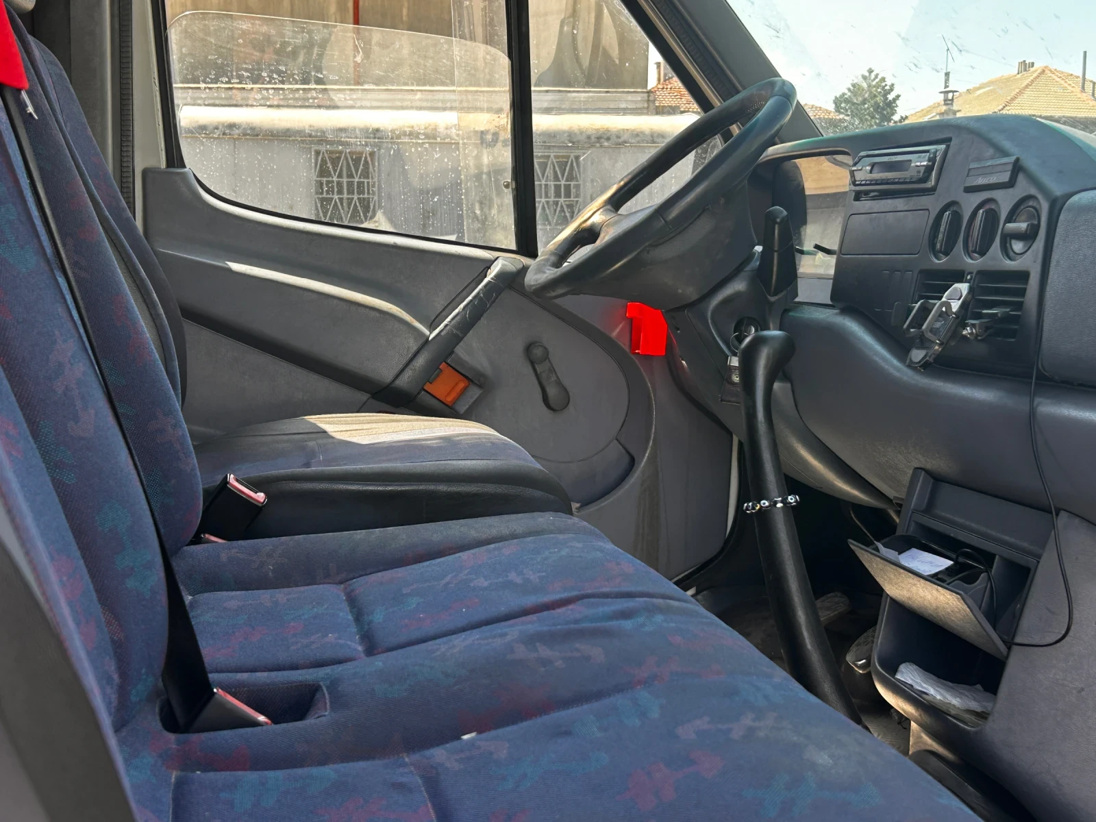 Mercedes-Benz 412 двойна гума - изображение 5