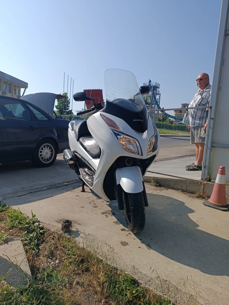 Honda Forza 300 i, снимка 2 - Мотоциклети и мототехника - 52553329