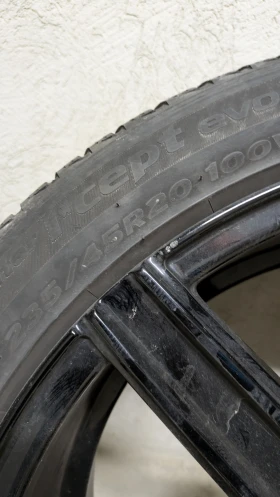 Гуми с джанти Hankook 235/45R20, снимка 15 - Гуми и джанти - 48014325