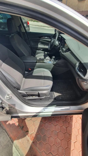 Opel Insignia 1.6 SPORTS TOURER* AUTOMATIC* NAVI* KEYLESS* , снимка 10