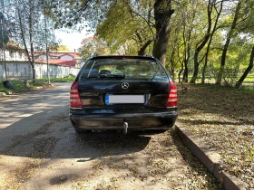 Mercedes-Benz C 320, снимка 4