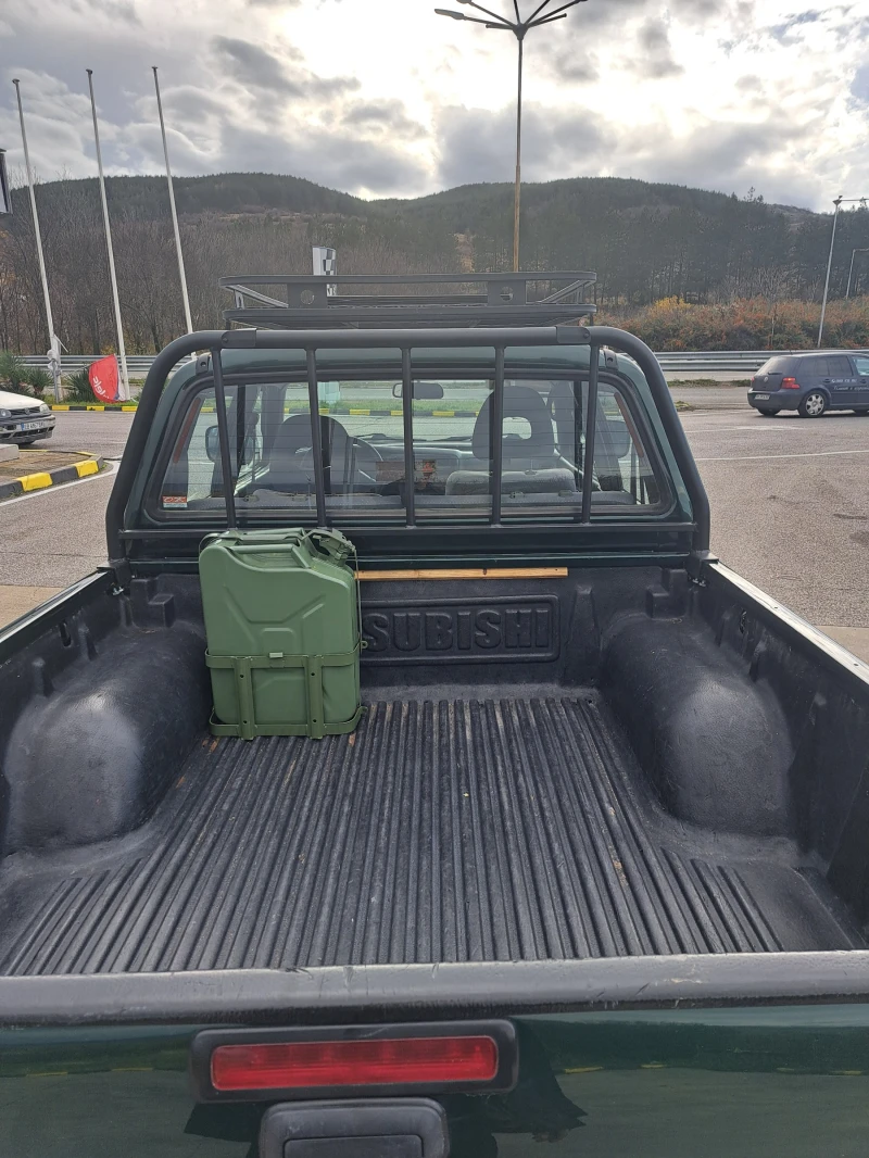 Mitsubishi L200 1.3i 16V Solo, снимка 11 - Автомобили и джипове - 40702260