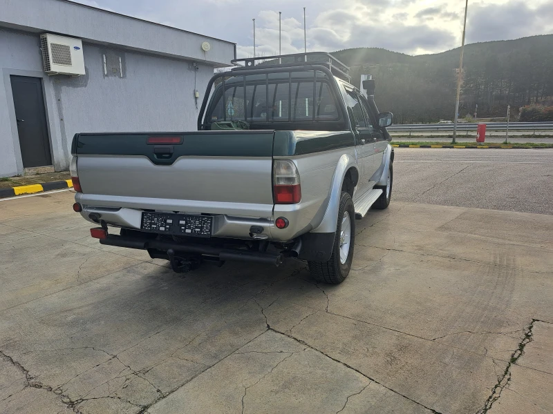 Mitsubishi L200 1.3i 16V Solo, снимка 6 - Автомобили и джипове - 40702260