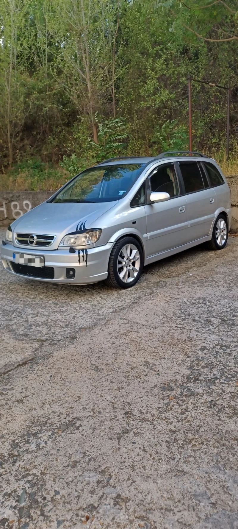 Opel Zafira OPC, снимка 2 - Автомобили и джипове - 44844197