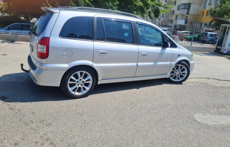 Opel Zafira OPC, снимка 4 - Автомобили и джипове - 44844197