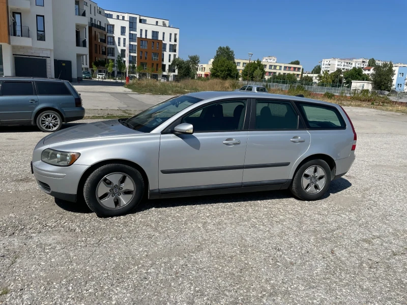 Volvo V50, снимка 2 - Автомобили и джипове - 47016675