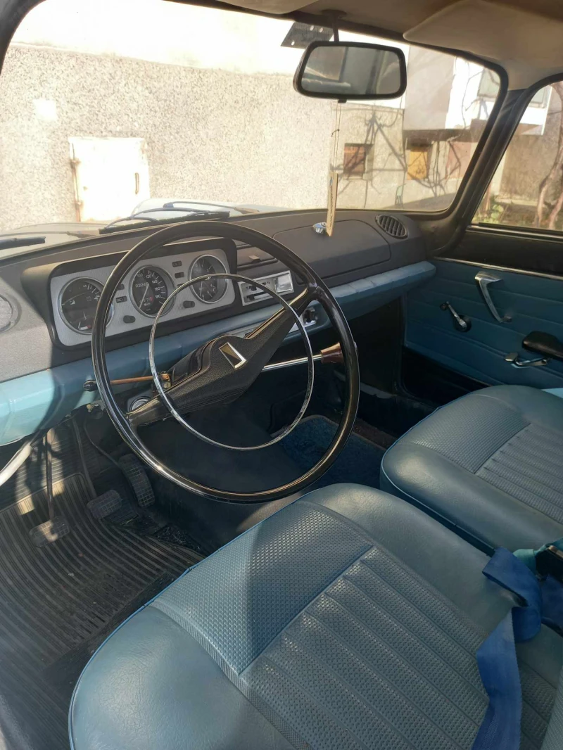 Peugeot 404, снимка 5 - Автомобили и джипове - 47449084