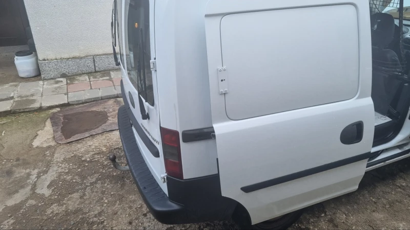 Opel Combo 1.3 CDTI, снимка 7 - Автомобили и джипове - 49601929