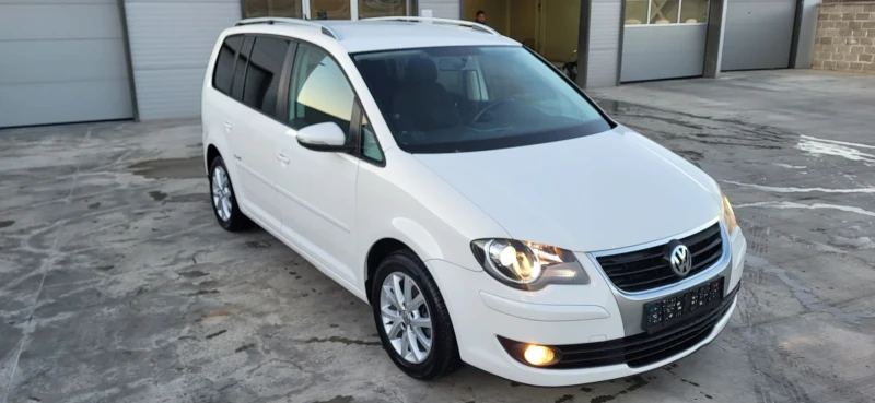 VW Touran 1.9TDI 7 MESTA* 6 SKOROSTI* BXE, снимка 7 - Автомобили и джипове - 48549526