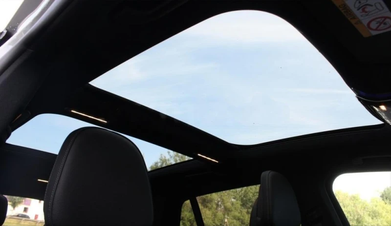 Mercedes-Benz EQS 450 SUV/AMG/4-MATIC/HYPERSCREEN/BURM/PANO/HEAD UP/, снимка 9 - Автомобили и джипове - 51532478