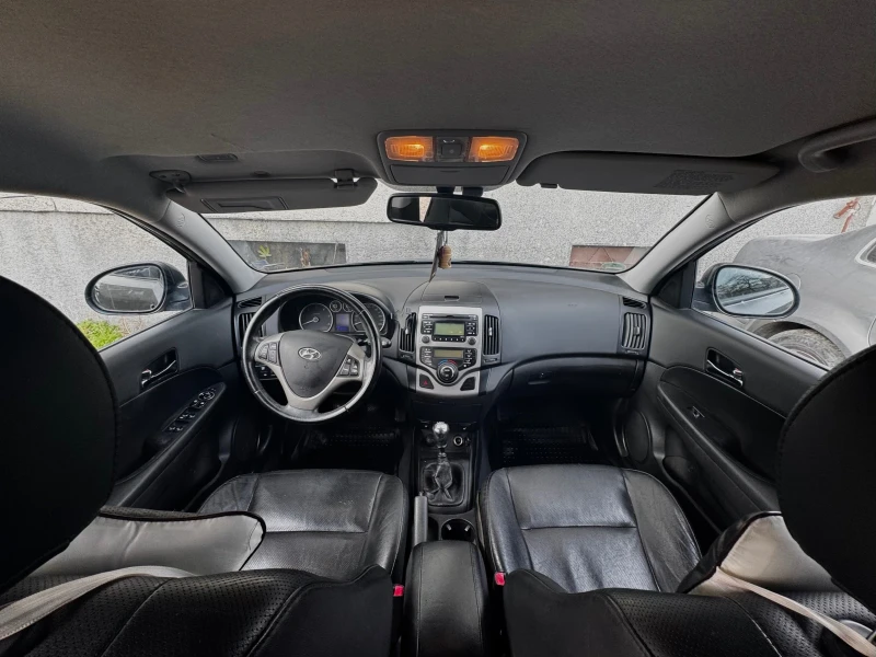Hyundai I30, снимка 14 - Автомобили и джипове - 52894011