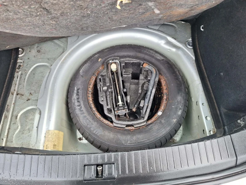 Seat Leon 1.9TDI 90ks, снимка 12 - Автомобили и джипове - 52950543