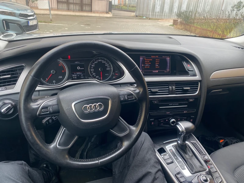 Audi A4 2.0TDI 177кс Facelift, снимка 8 - Автомобили и джипове - 53386118