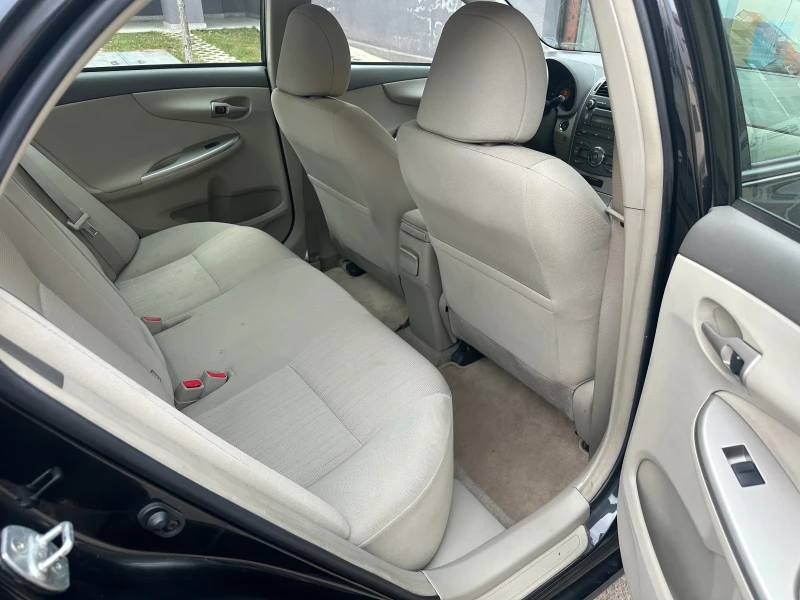 Toyota Corolla Toyota Corolla 1.6 VVT-i, снимка 15 - Автомобили и джипове - 53564842