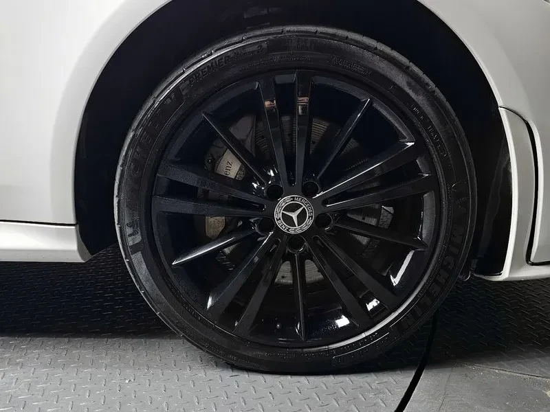 Mercedes-Benz CLS 400, снимка 5 - Автомобили и джипове - 54288636