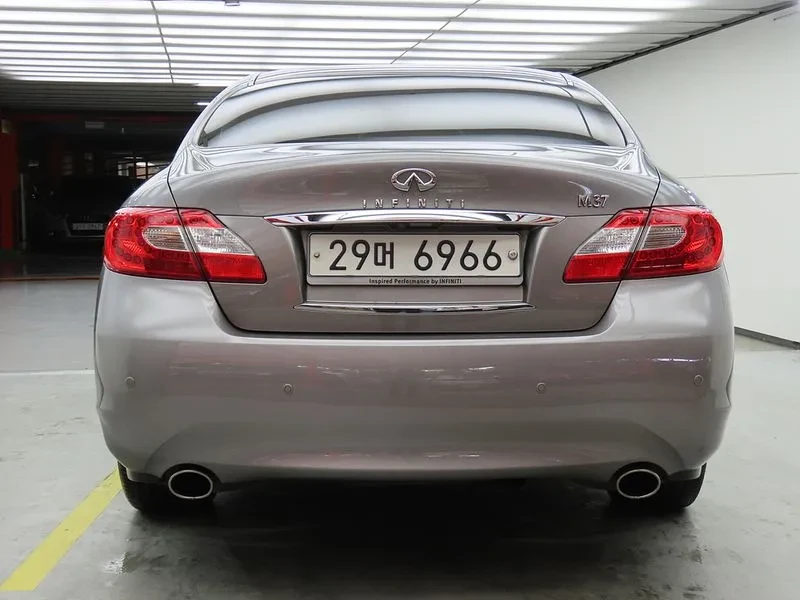Infiniti M 37 3.7 - САМО 30% АВАНС, снимка 4 - Автомобили и джипове - 56285524