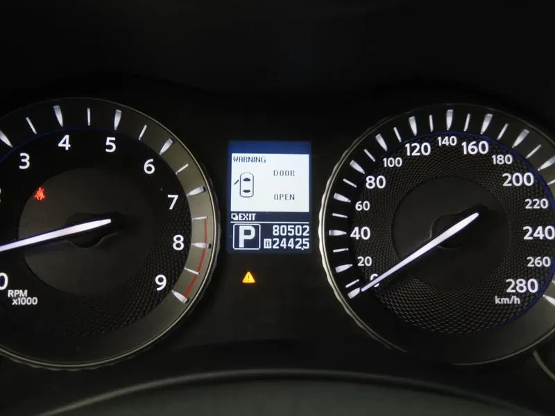 Infiniti M 37 3.7 - САМО 30% АВАНС, снимка 8 - Автомобили и джипове - 56285524