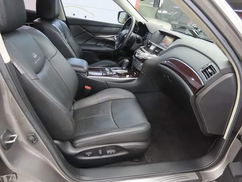 Infiniti M 37 3.7 - САМО 30% АВАНС, снимка 7 - Автомобили и джипове - 56285524