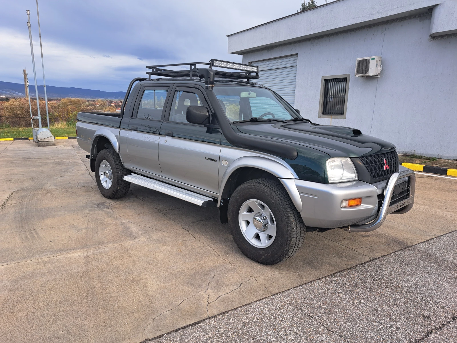 Mitsubishi L200 1.3i 16V Solo | Mobile.bg   8