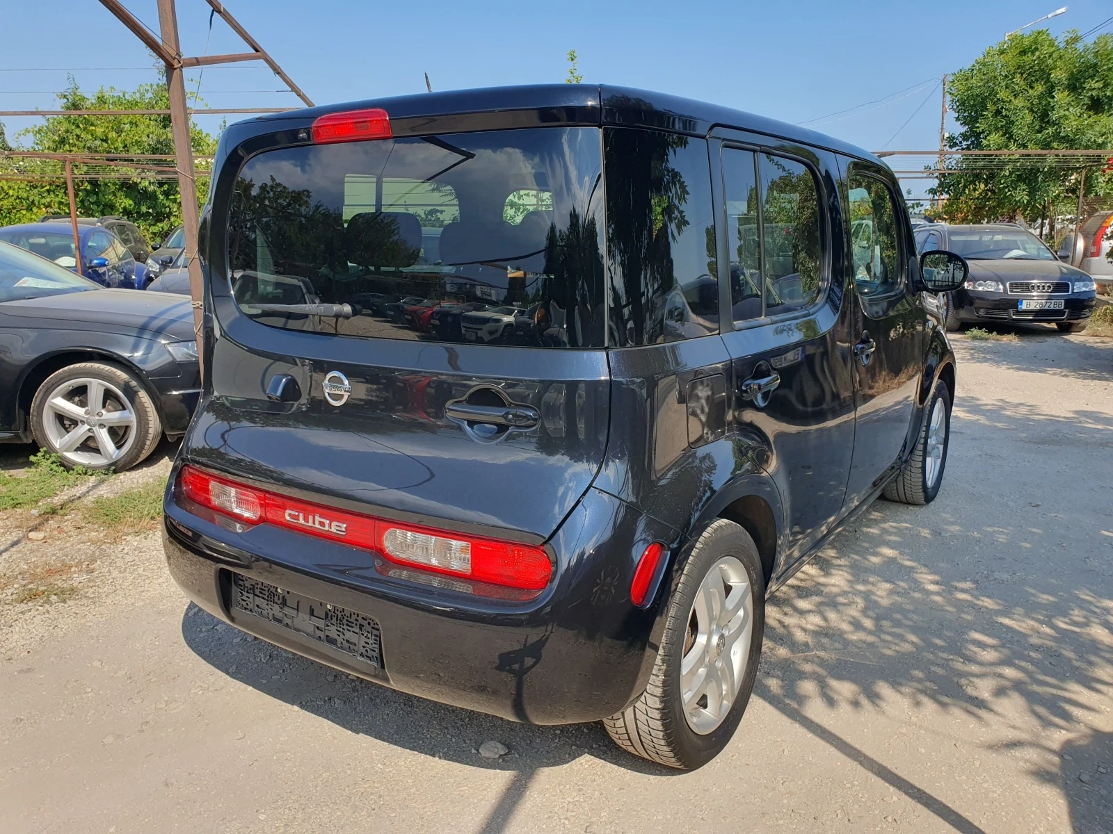 Nissan Cube 1.6i АВТОМАТИК КАМЕРА ПАНОРАМА НАВИ - изображение 3