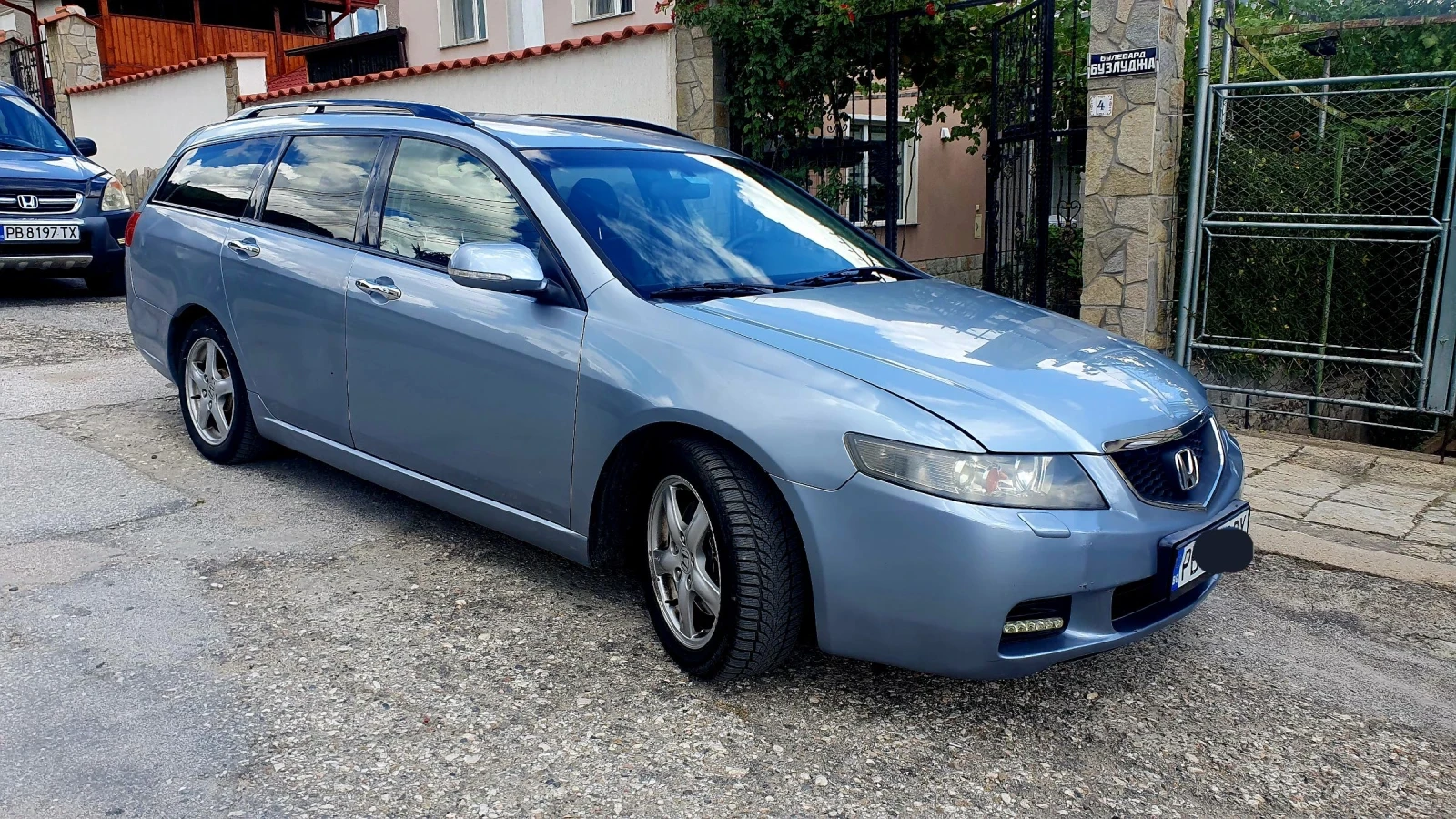 Honda Accord 2.0 I-VTEC ГАЗ-БЕНЗИН - изображение 2