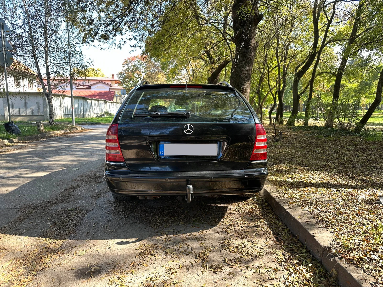 Mercedes-Benz C 320  - изображение 4