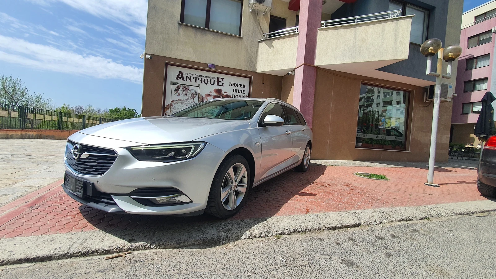 Opel Insignia 1.6 SPORTS TOURER* AUTOMATIC* NAVI* KEYLESS*  | Mobile.bg   1
