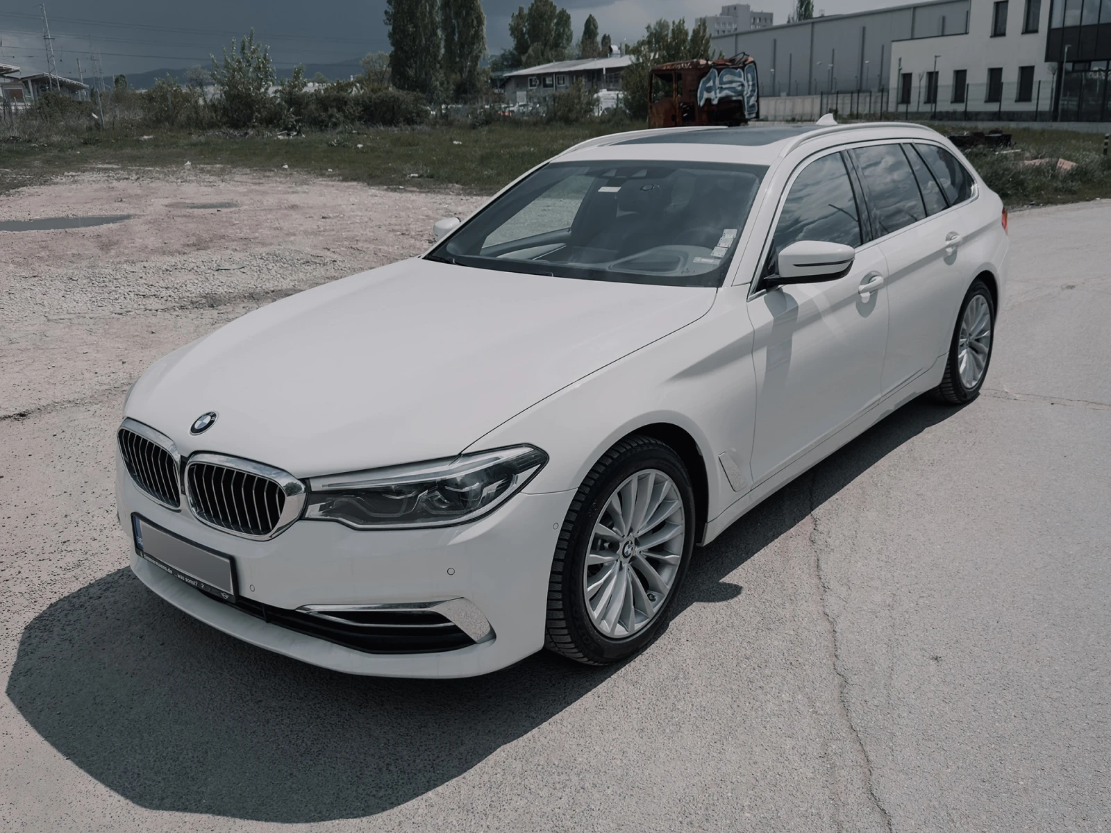 BMW 520 BMW 520 - Гаранция до Август 2025 - изображение 7