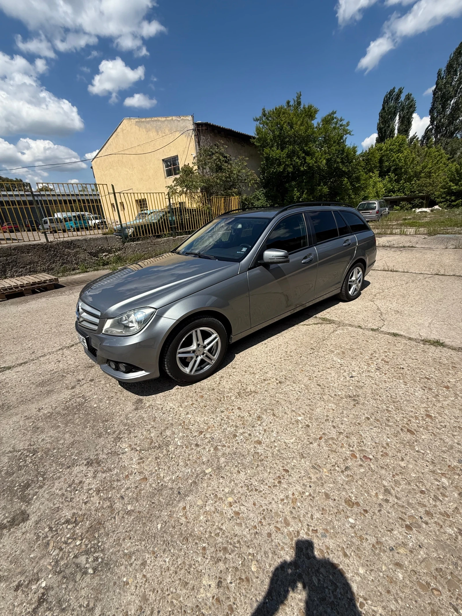 Mercedes-Benz C 220  - изображение 3