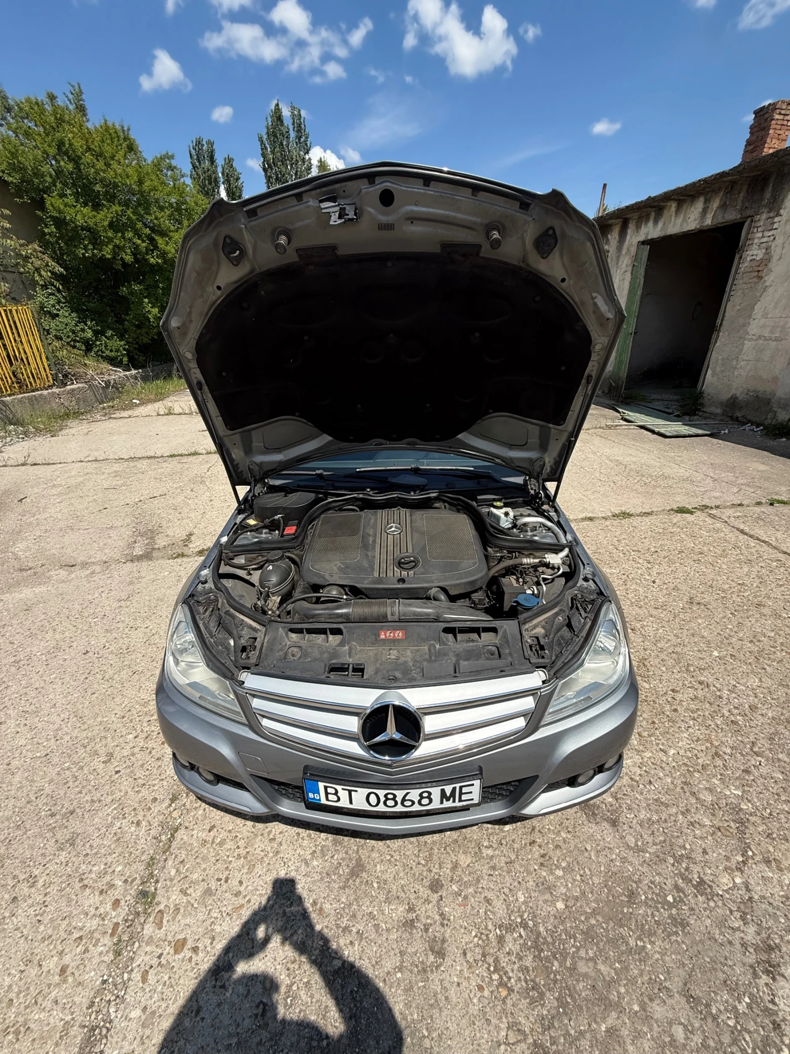 Mercedes-Benz C 220  - изображение 6