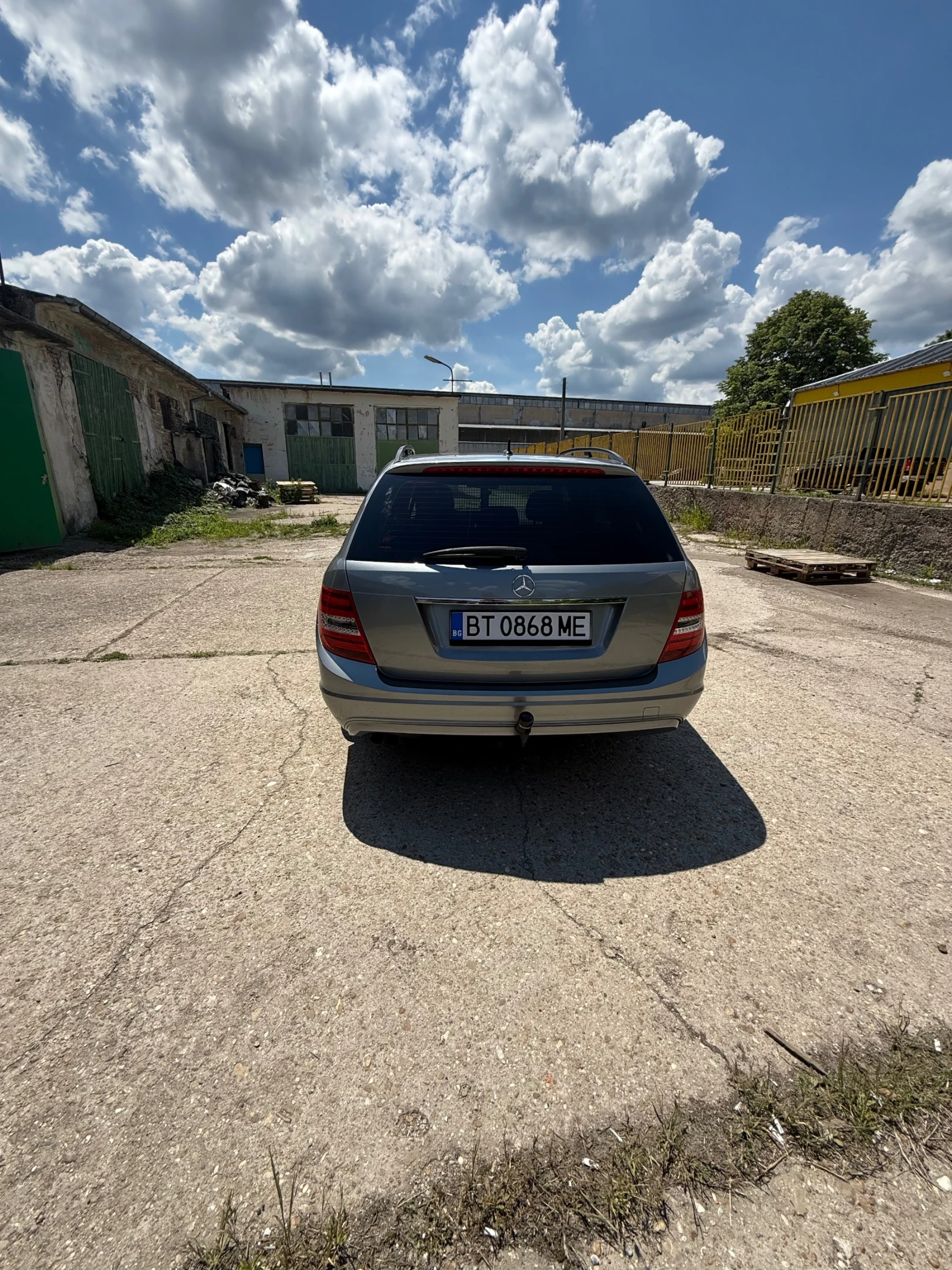 Mercedes-Benz C 220  - изображение 4