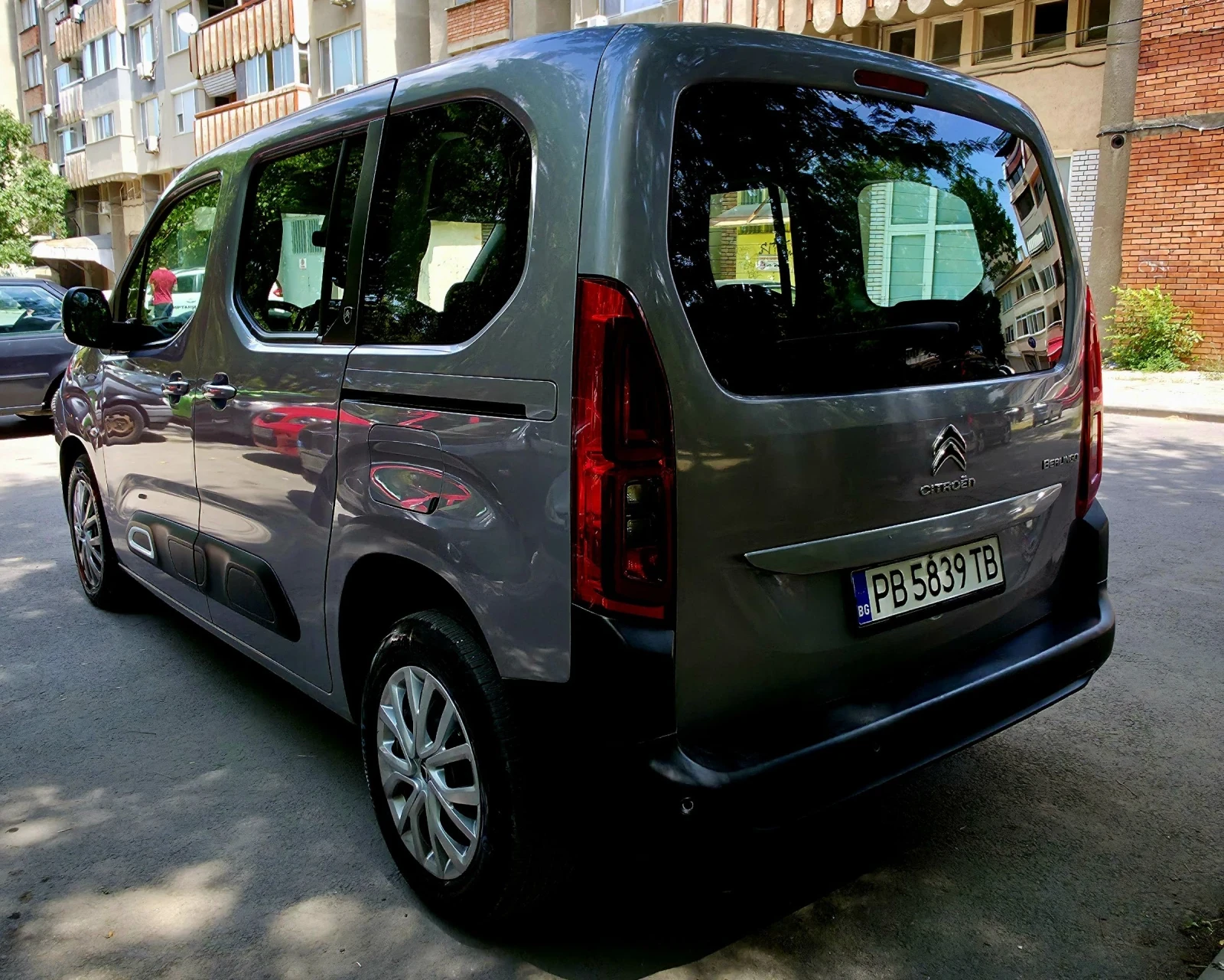 Citroen Berlingo 1.5. blue hdi 130кс 6ск - изображение 5