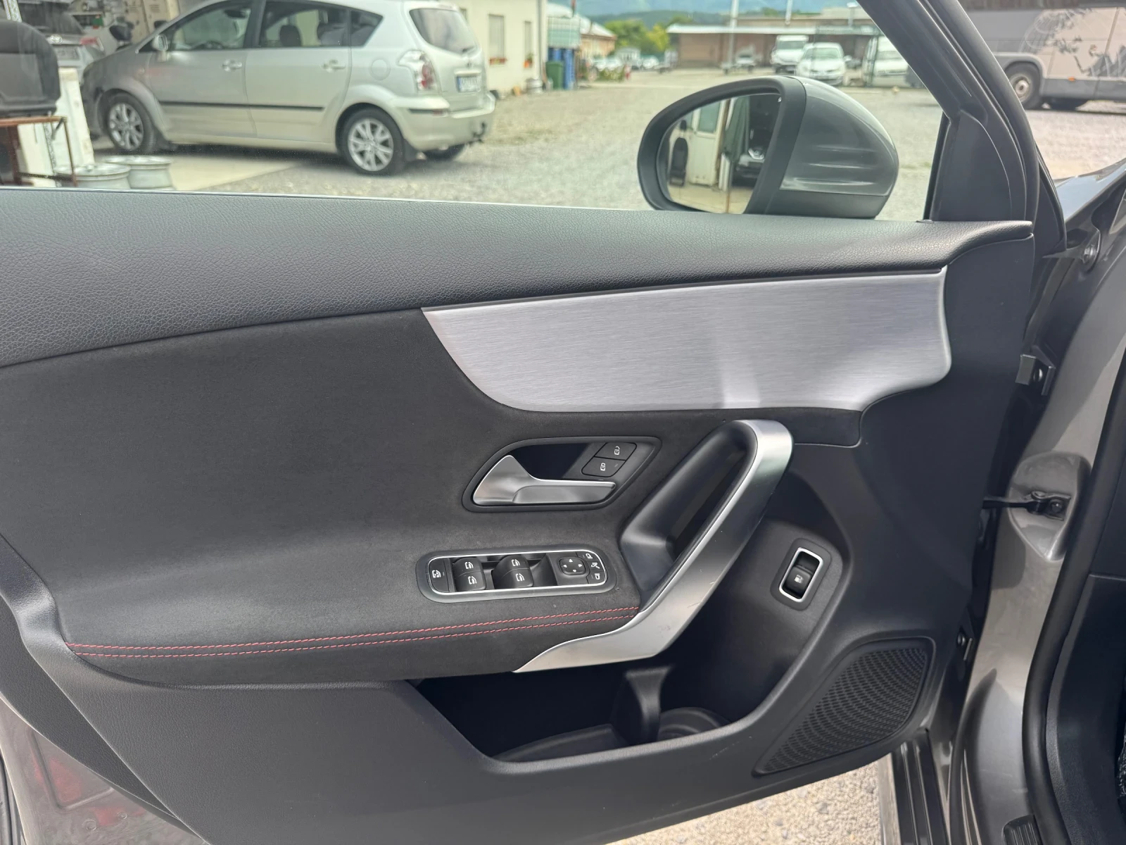 Mercedes-Benz A 250  - изображение 5