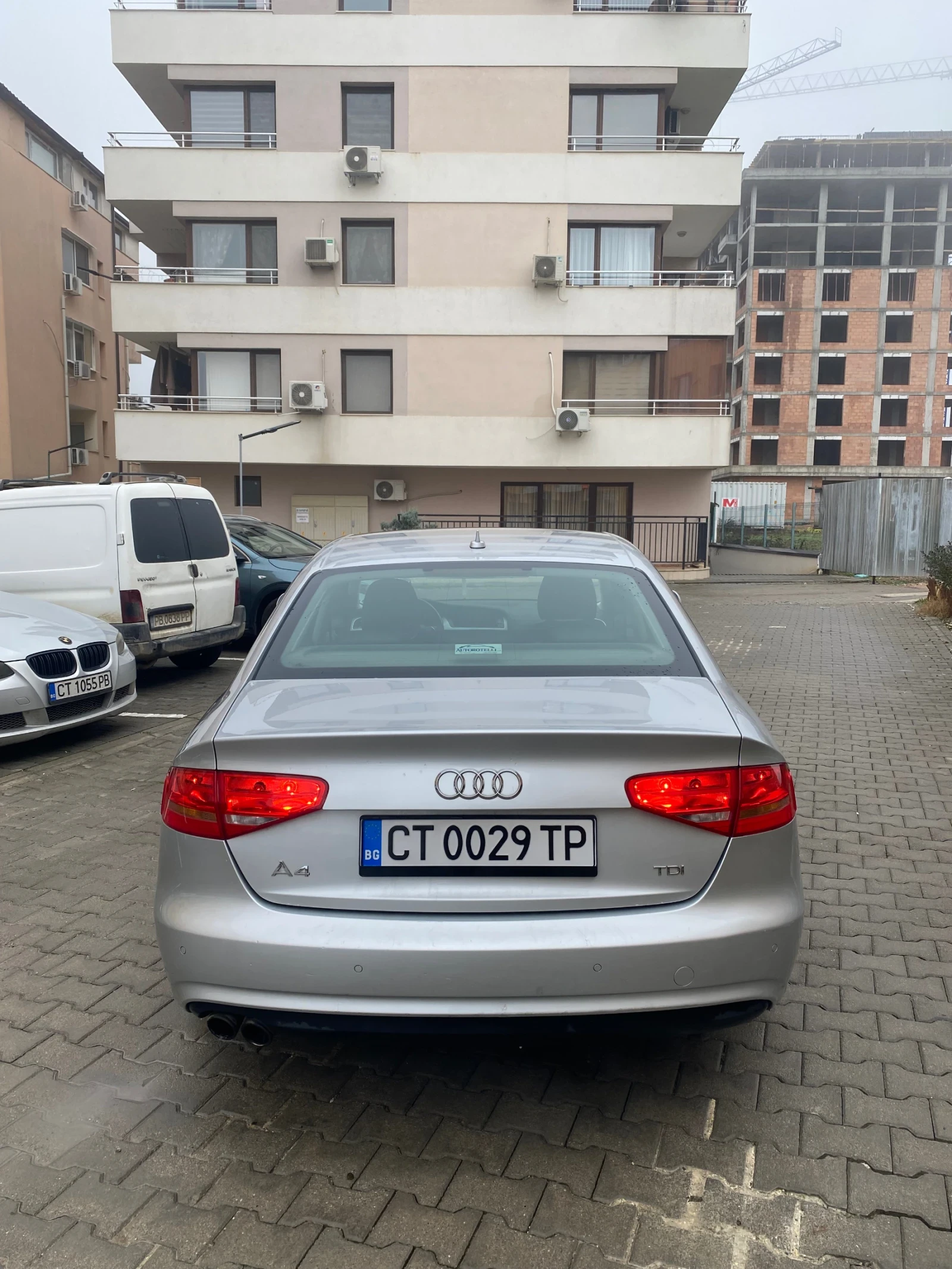 Audi A4 2.0TDI 177кс Facelift - изображение 5