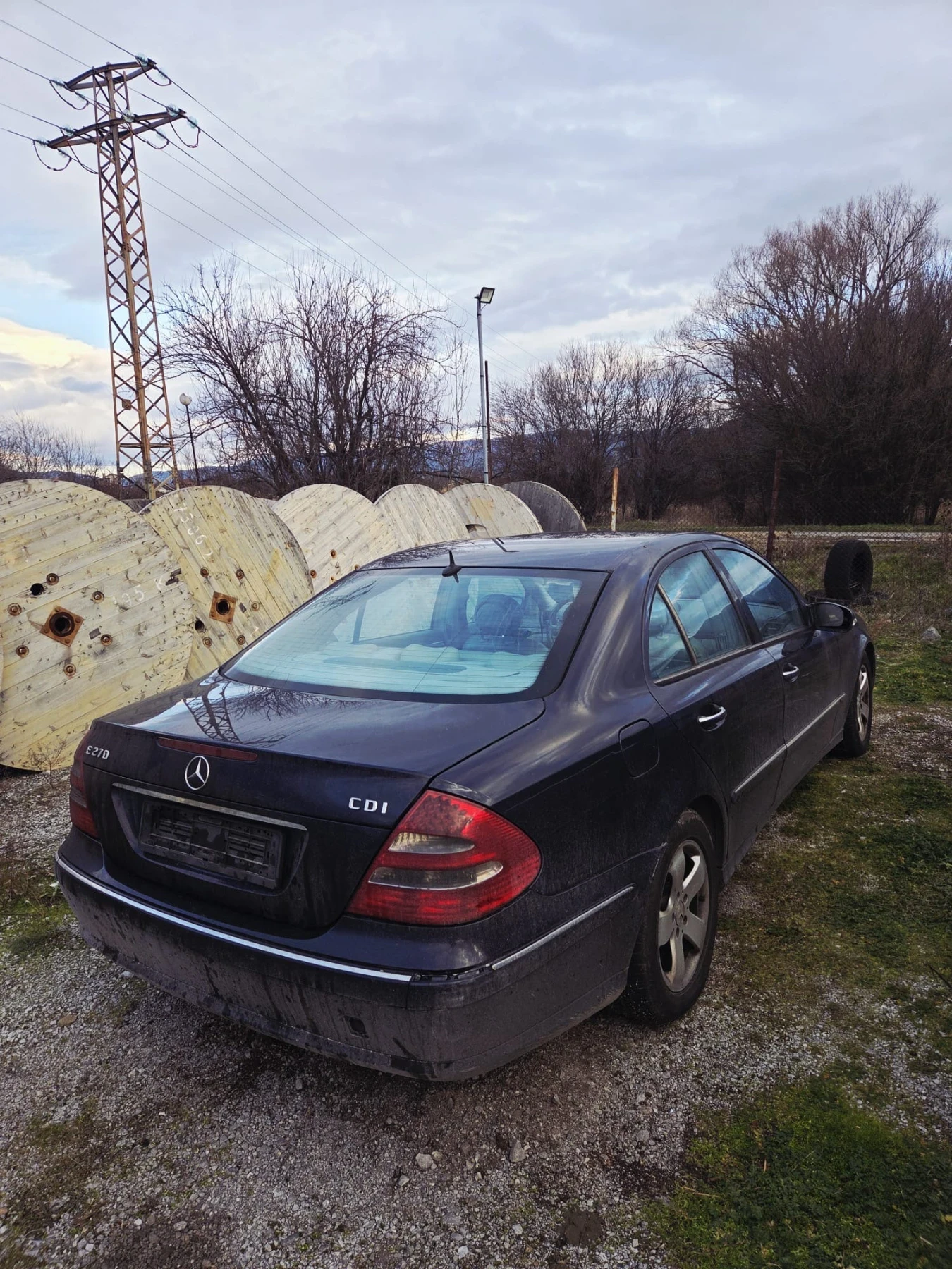 Mercedes-Benz E 270  - изображение 5