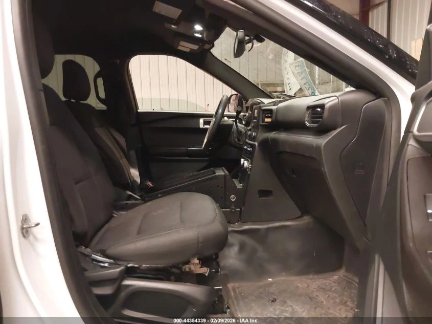 Ford 12m 3.3L V-6 DI, DOHC, VVT, 285HP All Wheel Drive | Mobile.bg � ����������� 11