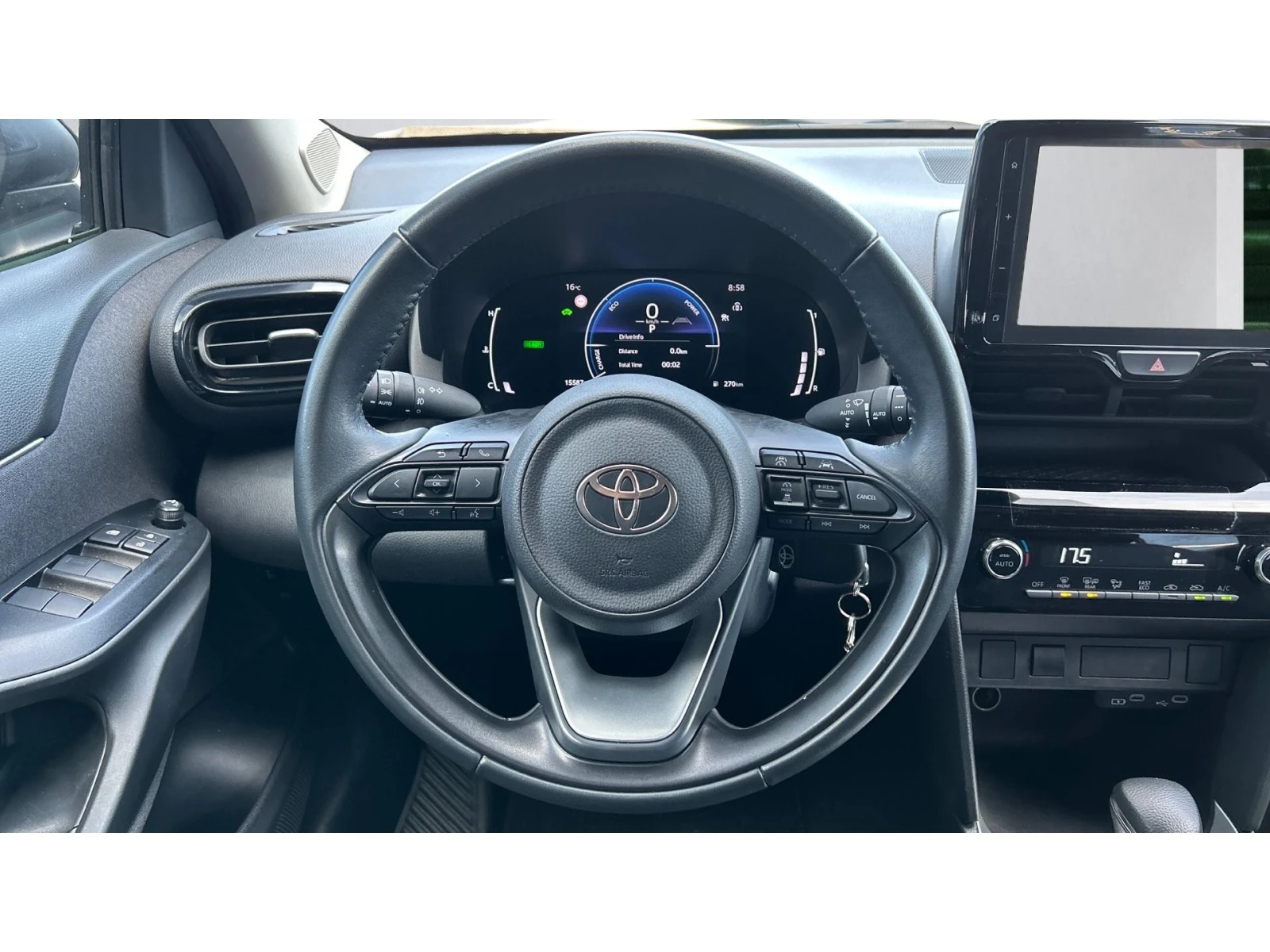 Toyota Yaris Cross Месечна вноска от 296  , снимка 13 - Автомобили и джипове - 54227908