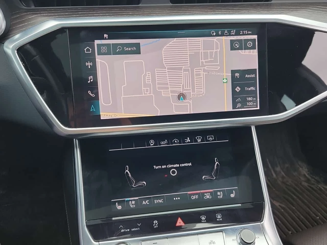 Audi A7 * TECHNIK * CARFAX * БЕЗ ПЪРВОНАЧАЛНА ВНОСКА, снимка 11 - Автомобили и джипове - 54365092