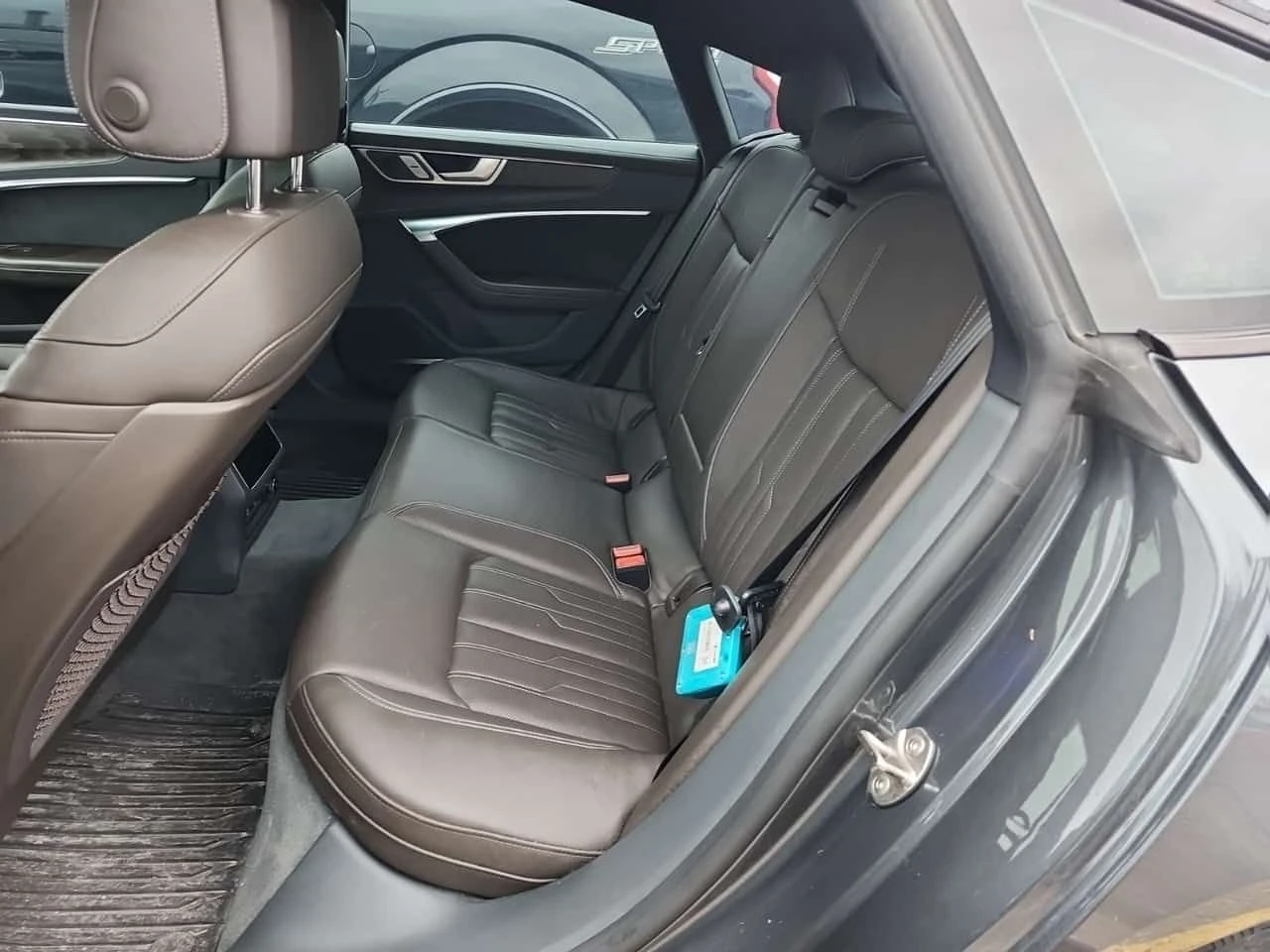 Audi A7 * TECHNIK * CARFAX * БЕЗ ПЪРВОНАЧАЛНА ВНОСКА, снимка 12 - Автомобили и джипове - 54365092