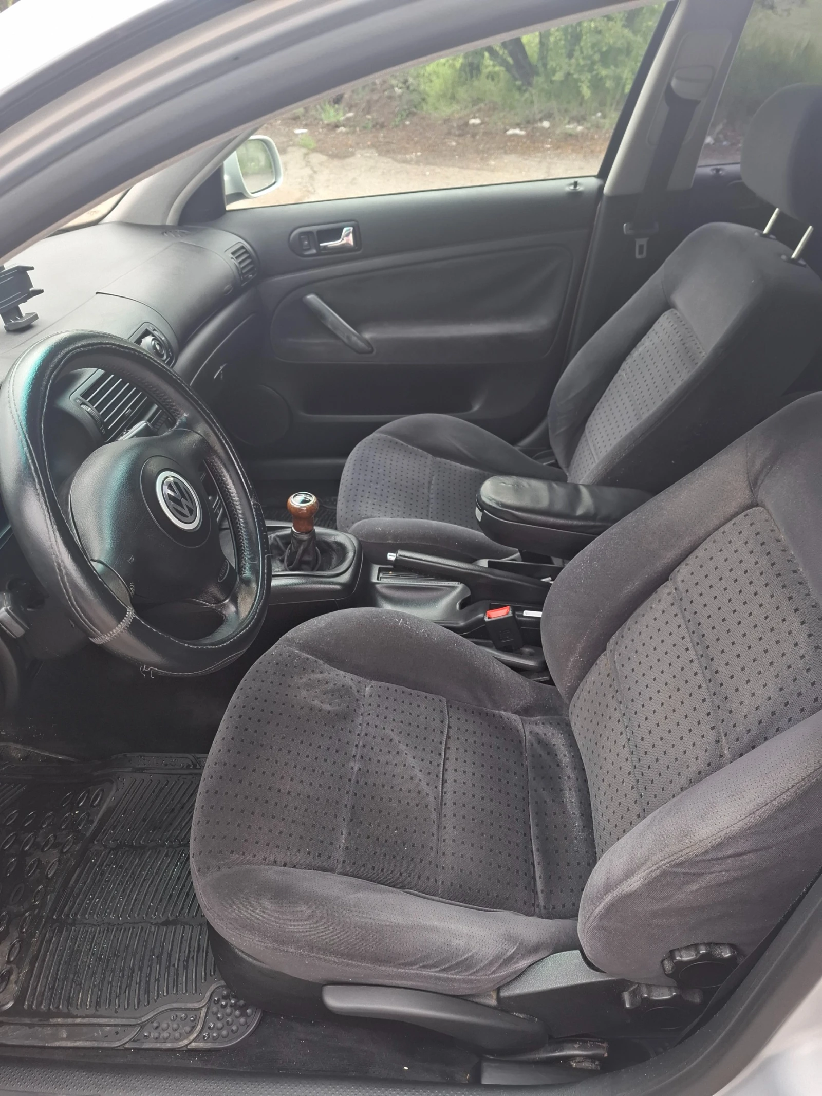 VW Passat, снимка 7 - Автомобили и джипове - 54387372