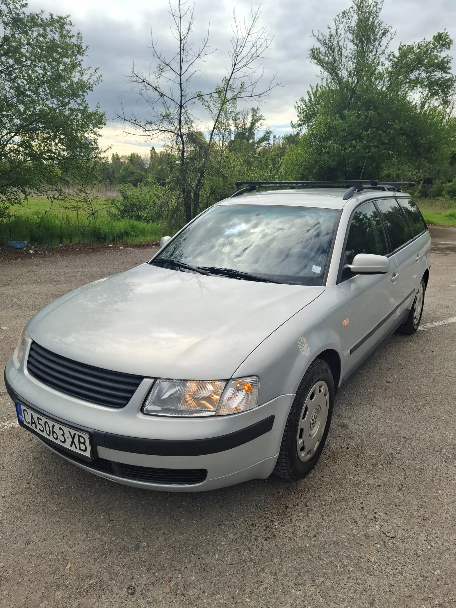VW Passat, снимка 3 - Автомобили и джипове - 54387372