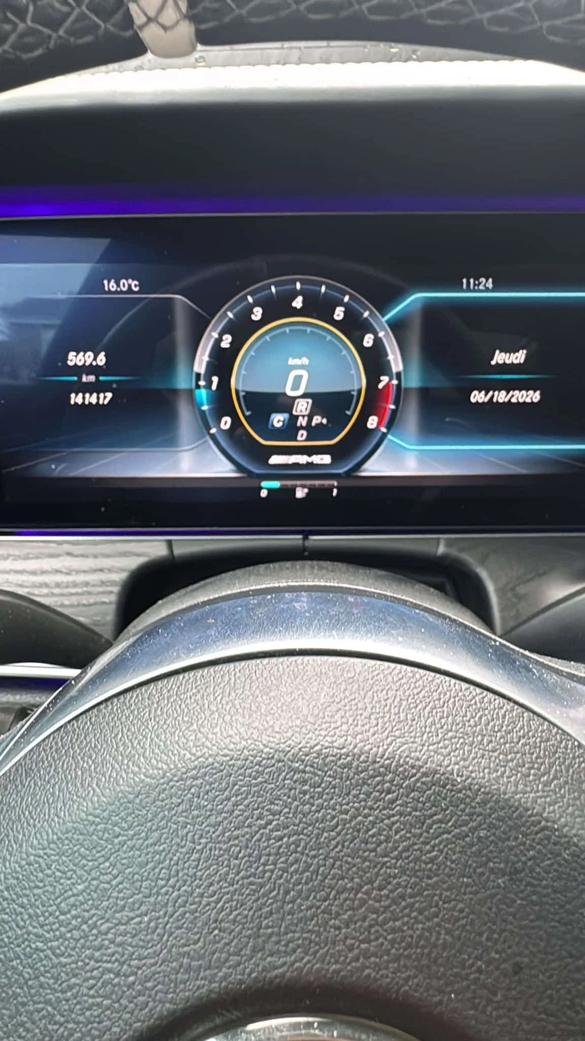Mercedes-Benz E 63 AMG, снимка 7 - Автомобили и джипове - 54967922